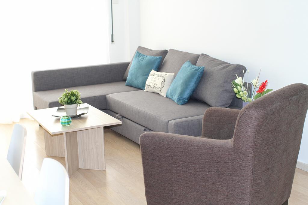 Pebble Beach Holiday Apartments Limasol Dış mekan fotoğraf