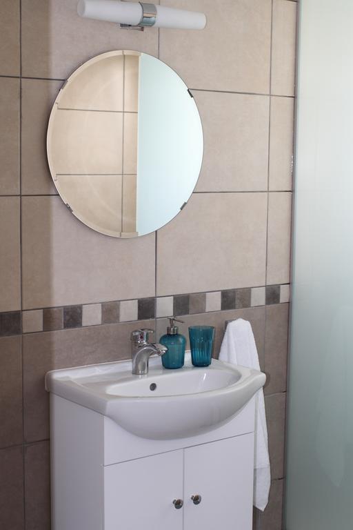 Pebble Beach Holiday Apartments Limasol Dış mekan fotoğraf