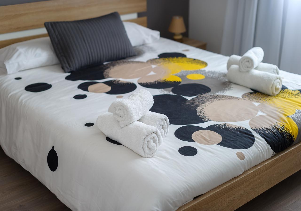 Pebble Beach Holiday Apartments Limasol Dış mekan fotoğraf