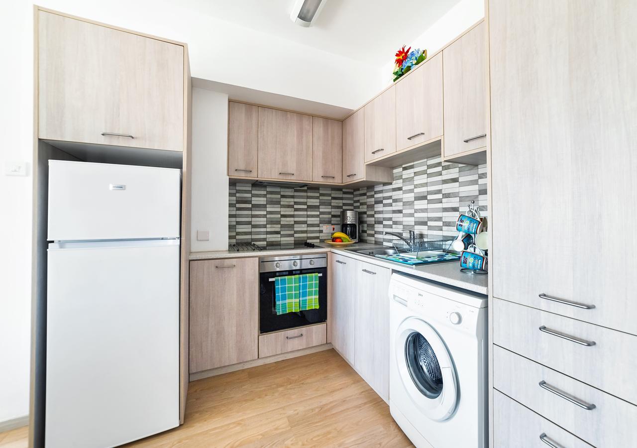 Pebble Beach Holiday Apartments Limasol Dış mekan fotoğraf