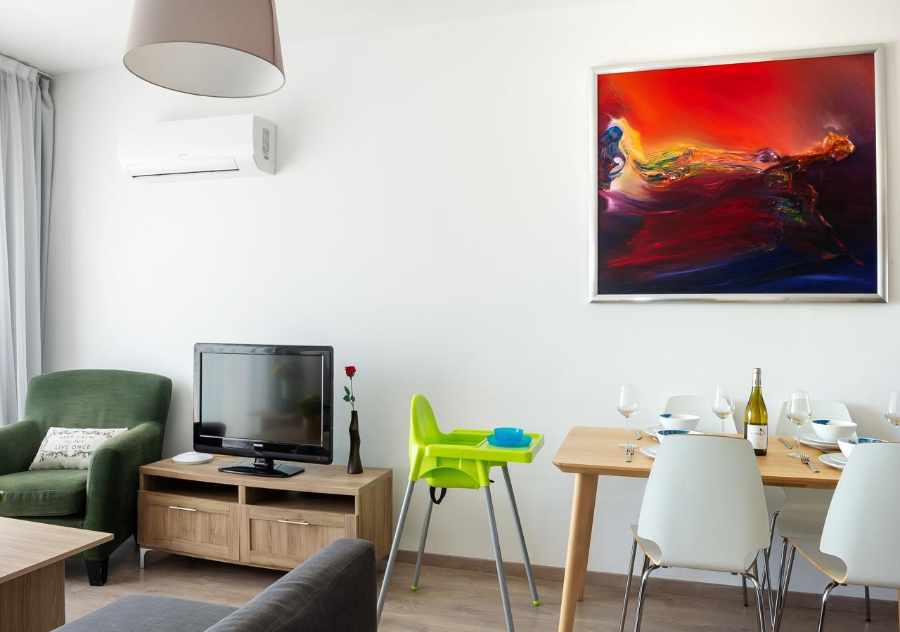 Pebble Beach Holiday Apartments Limasol Dış mekan fotoğraf
